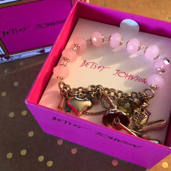 Betsey Johnson Stretchy Ballerina Charm Bracelet! - Picture 5 of 8